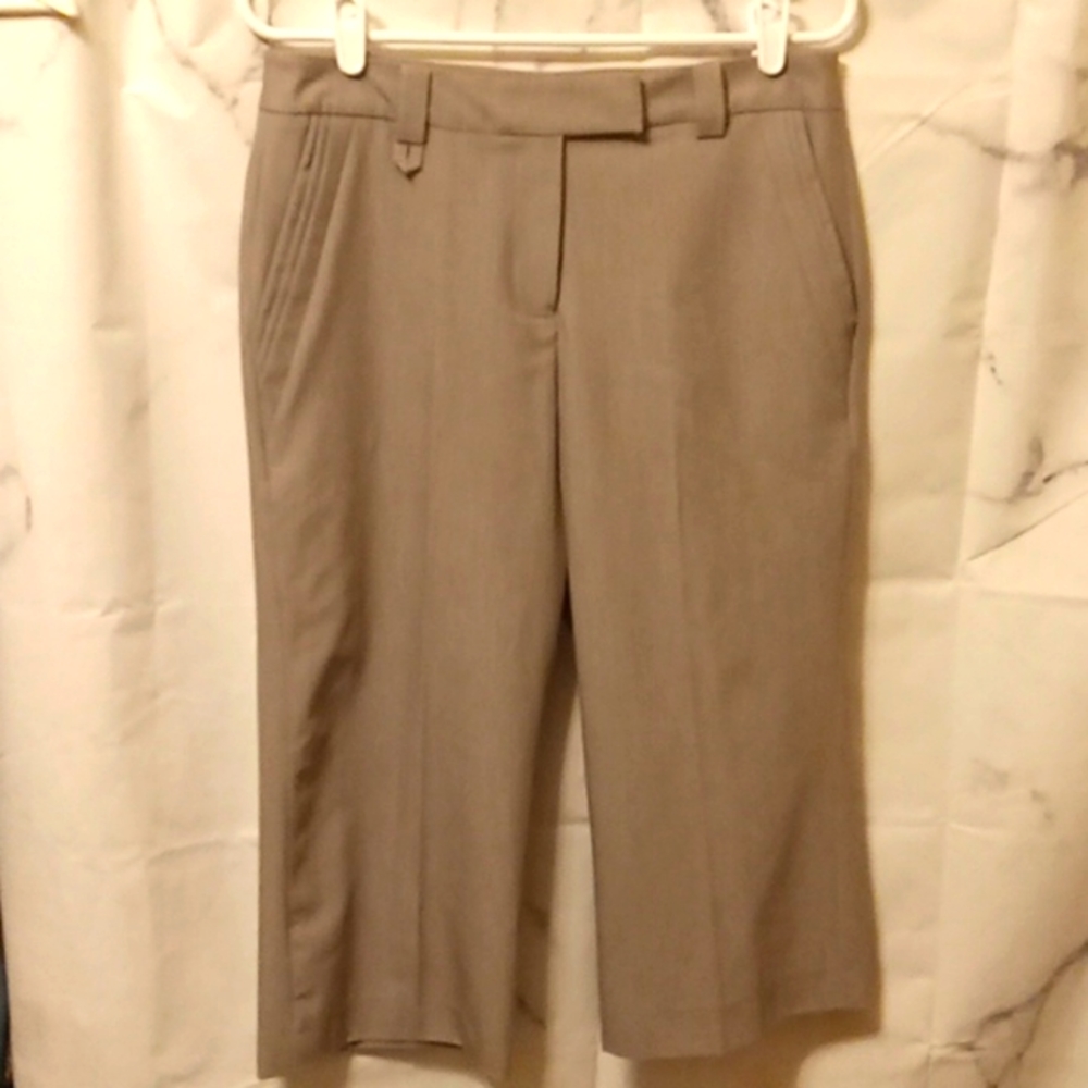 Larry Levine stretch crop pants 8 💜💜💜💜